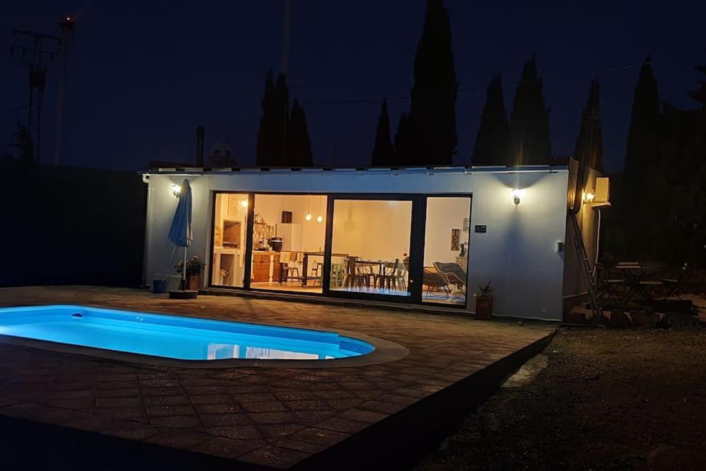 Rustica Gamonales Holiday home *